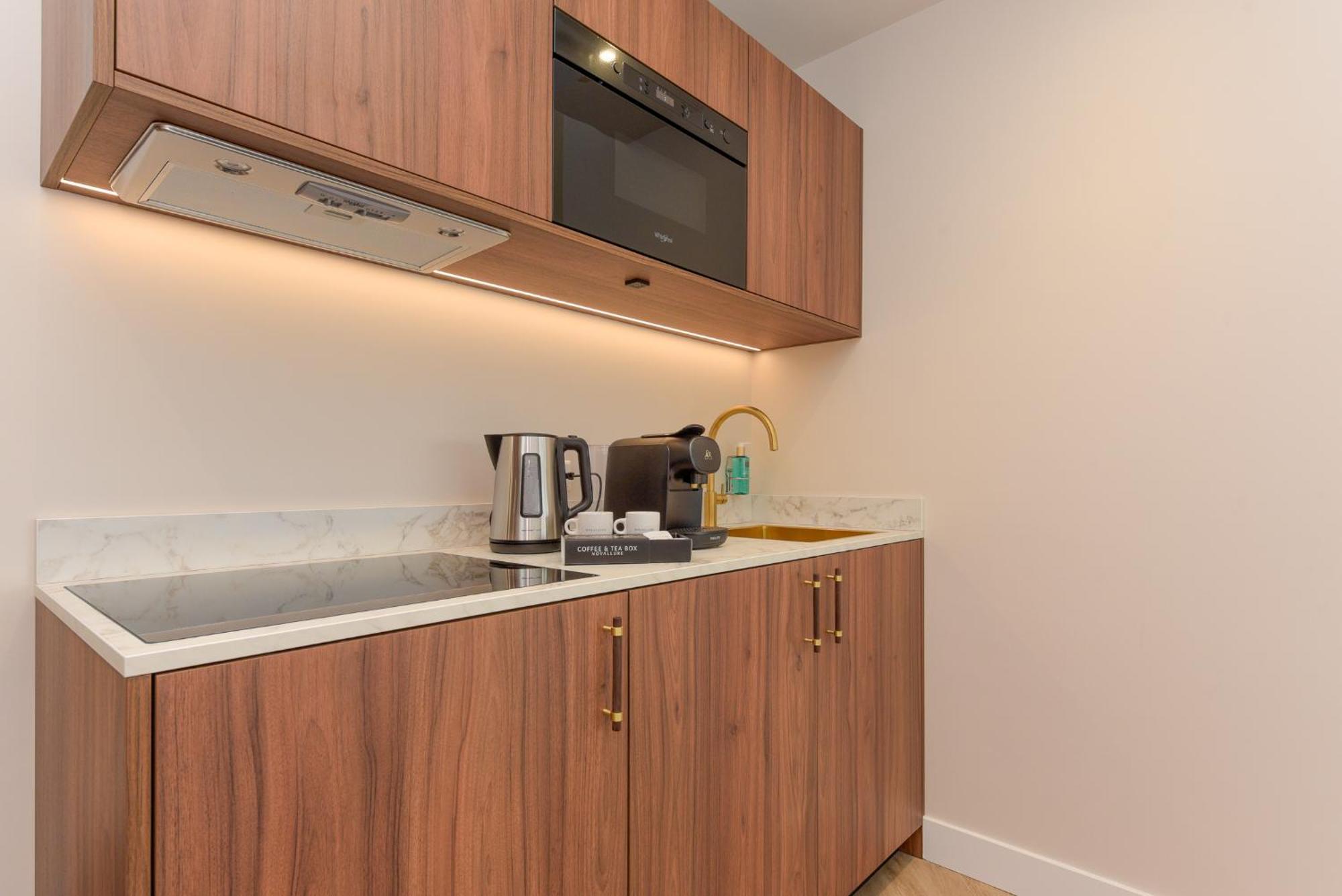 Novallure Villa Margaretha - Short Stay Apartments Rijswijk Kültér fotó
