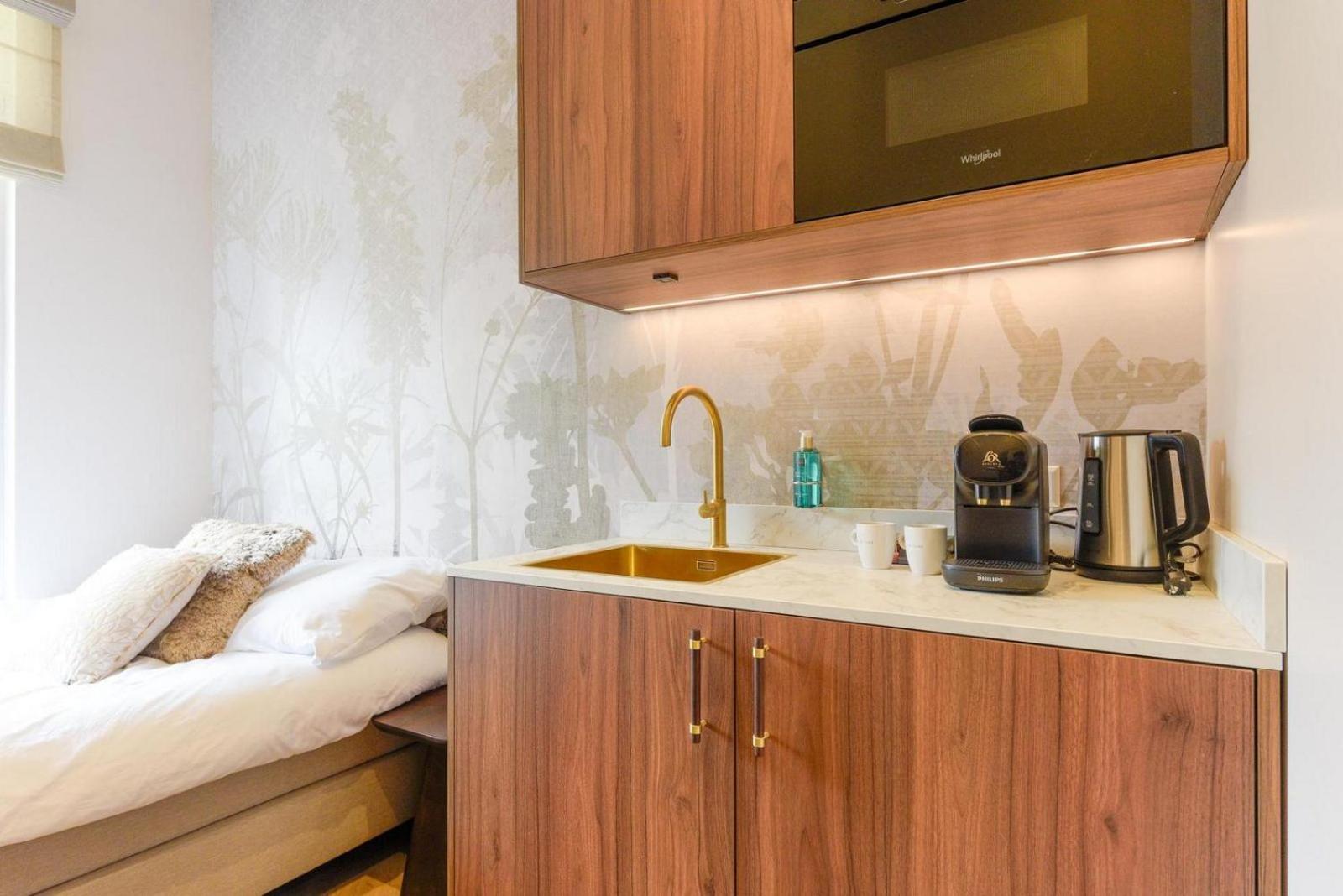 Novallure Villa Margaretha - Short Stay Apartments Rijswijk Kültér fotó