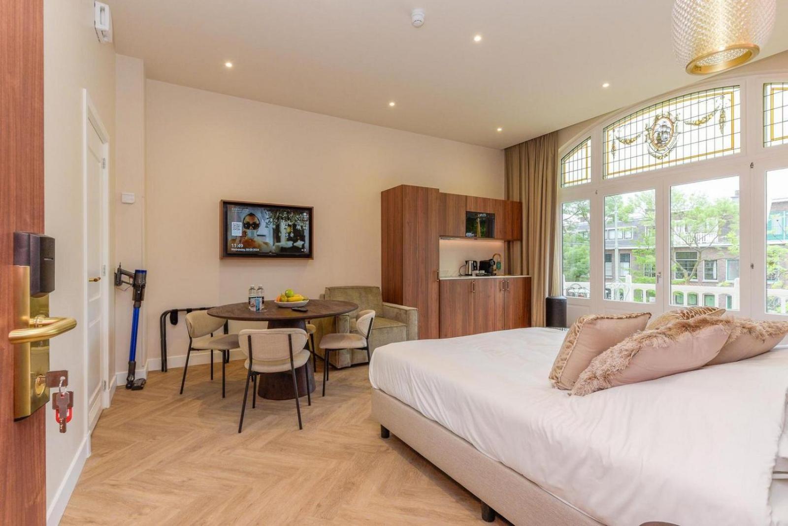 Novallure Villa Margaretha - Short Stay Apartments Rijswijk Kültér fotó